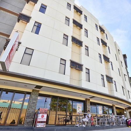Express Inn Mactan Lapu-Lapu City Zewnętrze zdjęcie