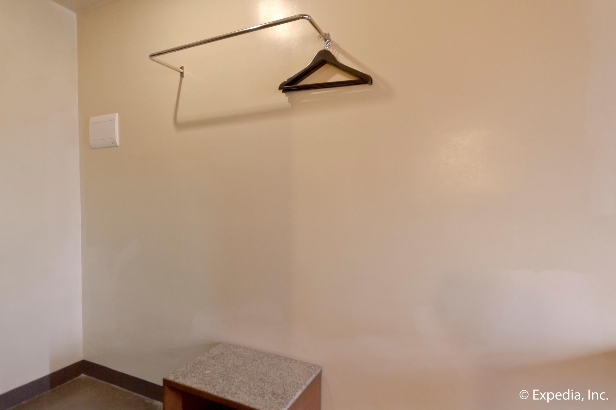 Express Inn Mactan Lapu-Lapu City Zewnętrze zdjęcie
