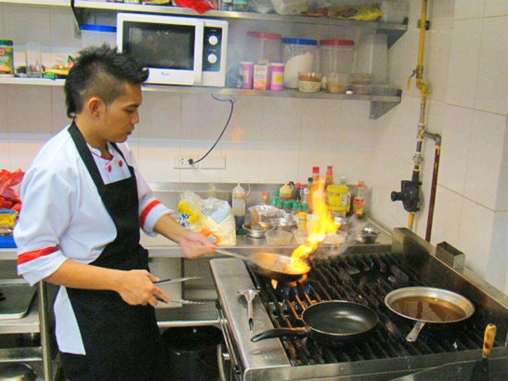 Express Inn Mactan Lapu-Lapu City Zewnętrze zdjęcie