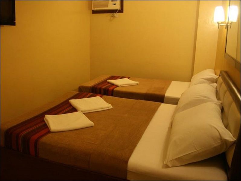 Express Inn Mactan Lapu-Lapu City Zewnętrze zdjęcie