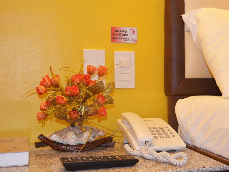 Express Inn Mactan Lapu-Lapu City Zewnętrze zdjęcie