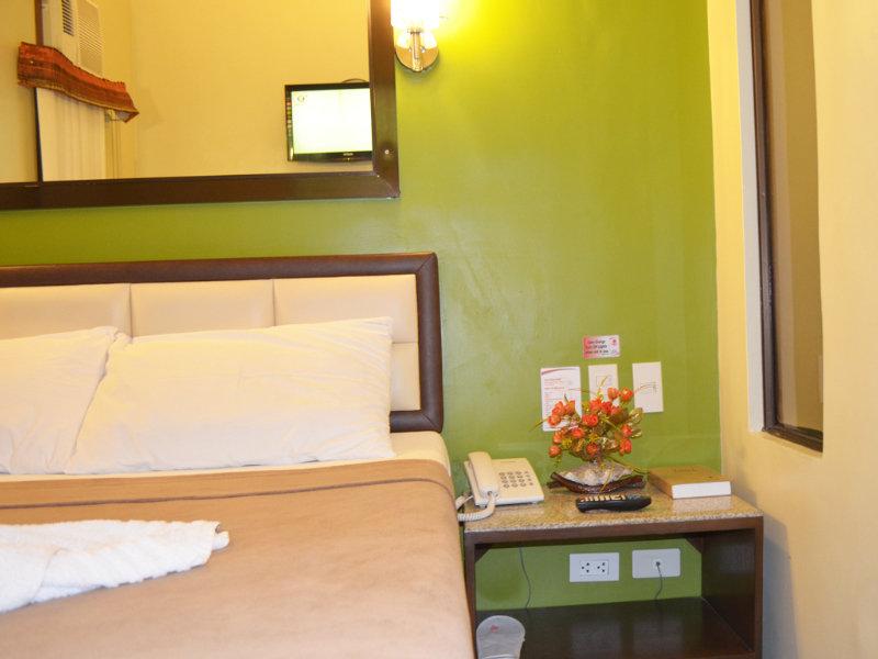 Express Inn Mactan Lapu-Lapu City Zewnętrze zdjęcie