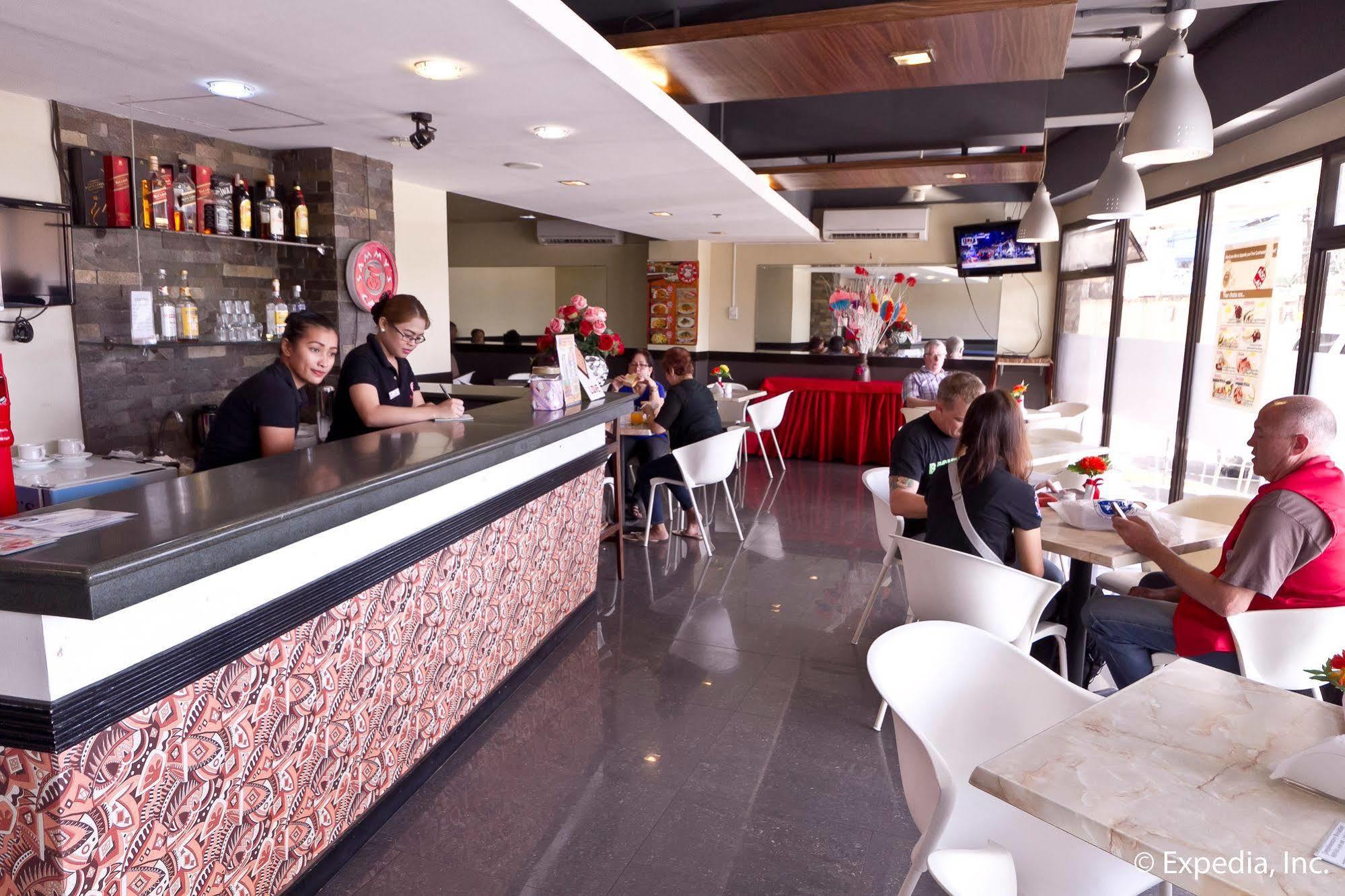 Express Inn Mactan Lapu-Lapu City Zewnętrze zdjęcie